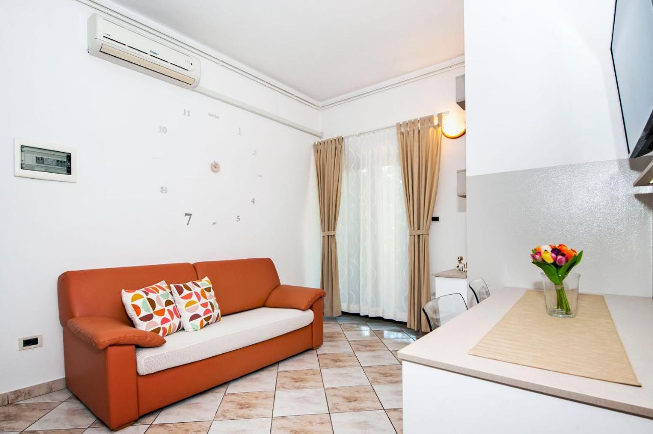Apartments Milan Rovinj Eksteriør billede